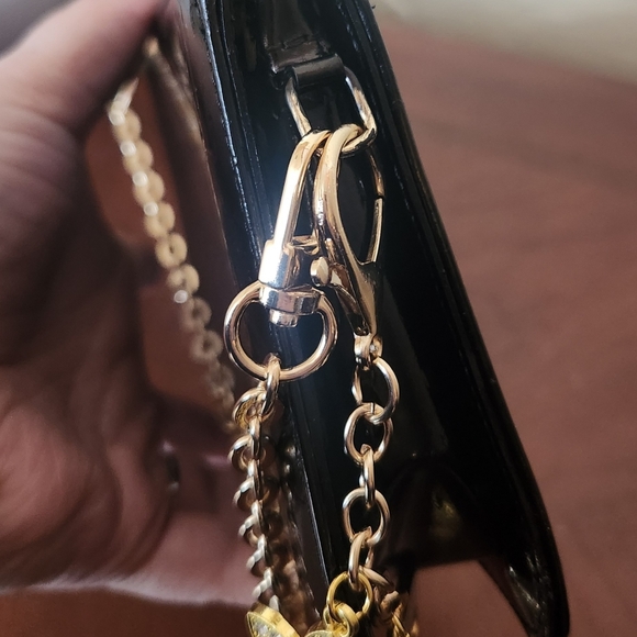 Louis Vuitton Black Monogram Vernis Lexington Pochette Bag - Picture 8 of 9